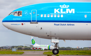 KLM - Royal Dutch Airlines McDonnell Douglas MD-11 (PH-KCF) at  Amsterdam - Schiphol, Netherlands