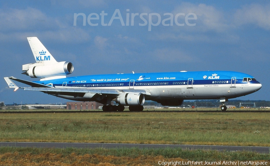 KLM - Royal Dutch Airlines McDonnell Douglas MD-11 (PH-KCH) | Photo 401849