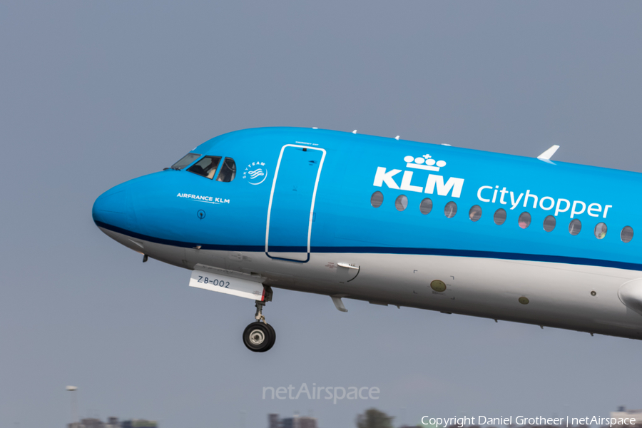 KLM Cityhopper Fokker 70 (PH-KZB) | Photo 91075