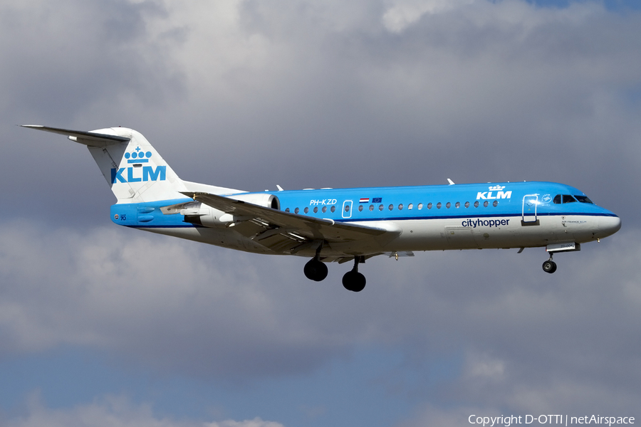 KLM Cityhopper Fokker 70 (PH-KZD) | Photo 404407