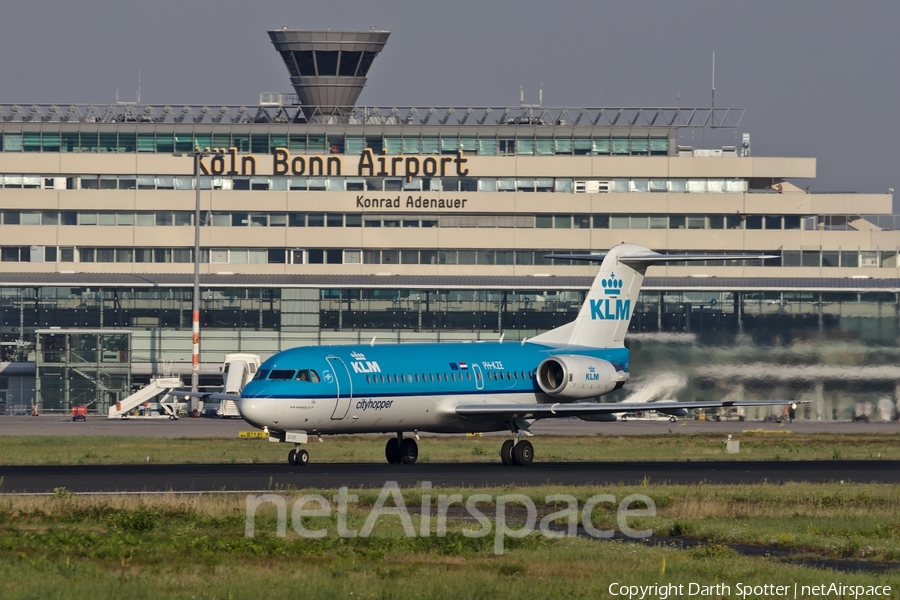 KLM Cityhopper Fokker 70 (PH-KZE) | Photo 232058