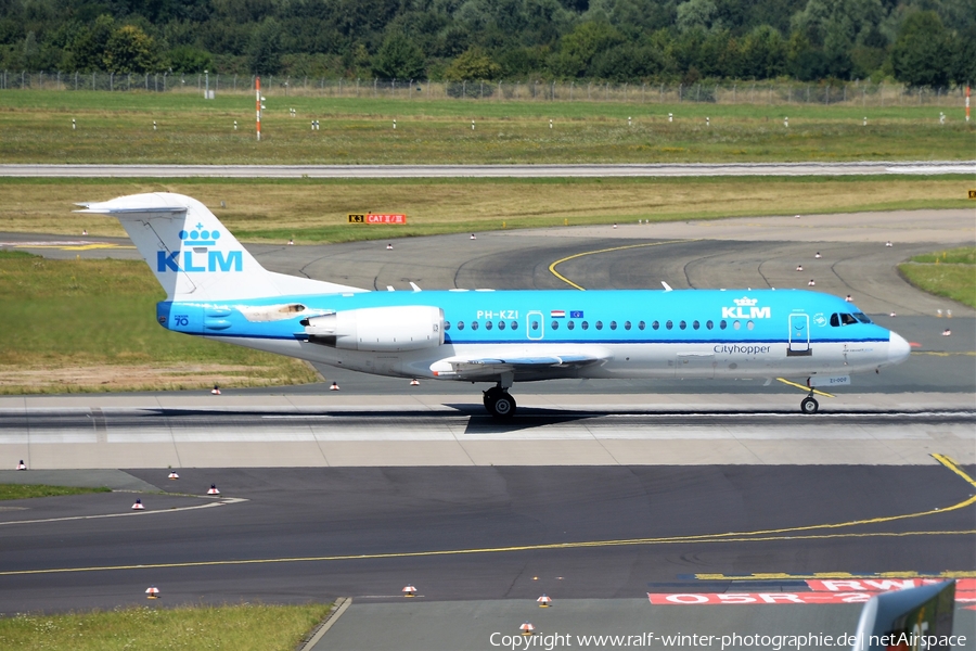 KLM Cityhopper Fokker 70 (PH-KZI) | Photo 443950