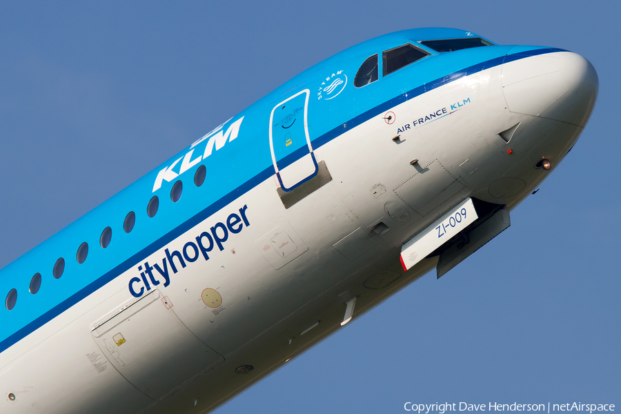 KLM Cityhopper Fokker 70 (PH-KZI) | Photo 11385