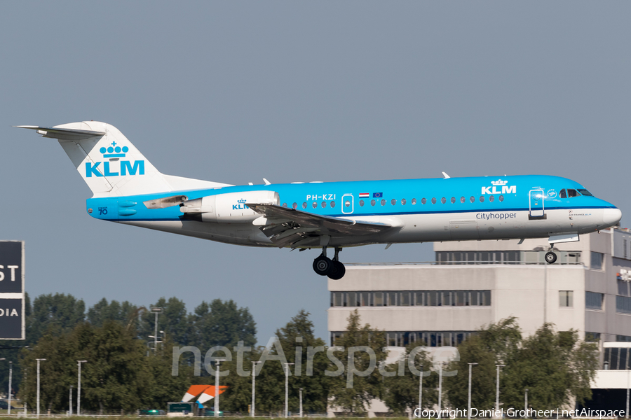 KLM Cityhopper Fokker 70 (PH-KZI) | Photo 255595