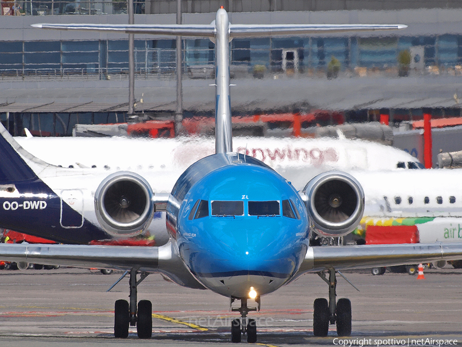 KLM Cityhopper Fokker 70 (PH-KZL) | Photo 75806