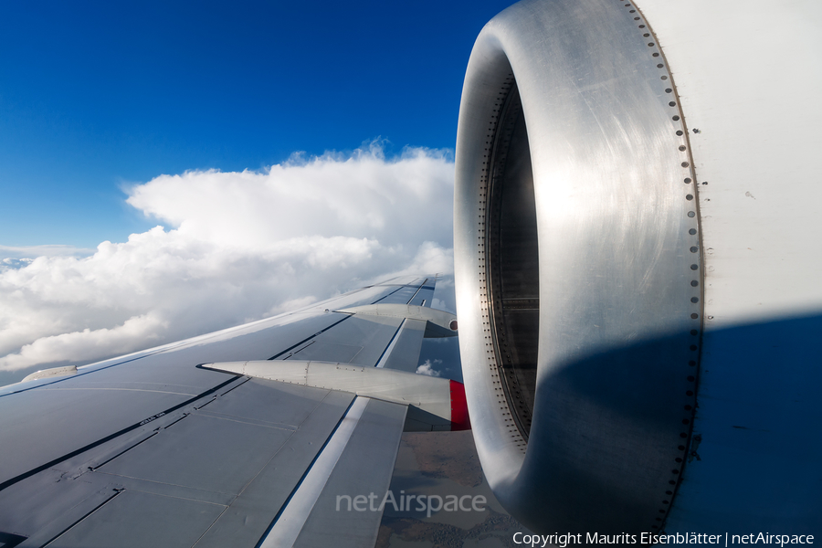 KLM Cityhopper Fokker 70 (PH-KZM) | Photo 194688