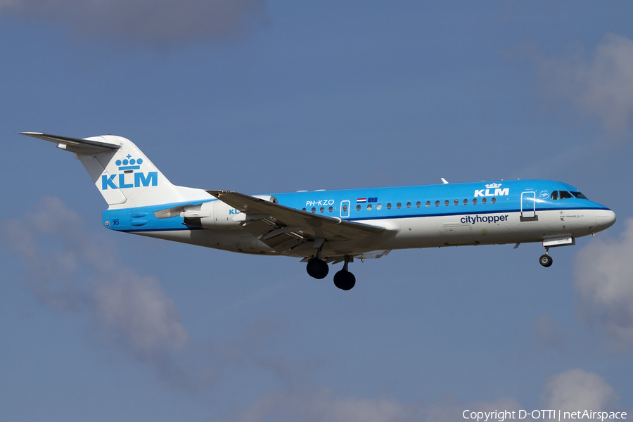 KLM Cityhopper Fokker 70 (PH-KZO) | Photo 404403