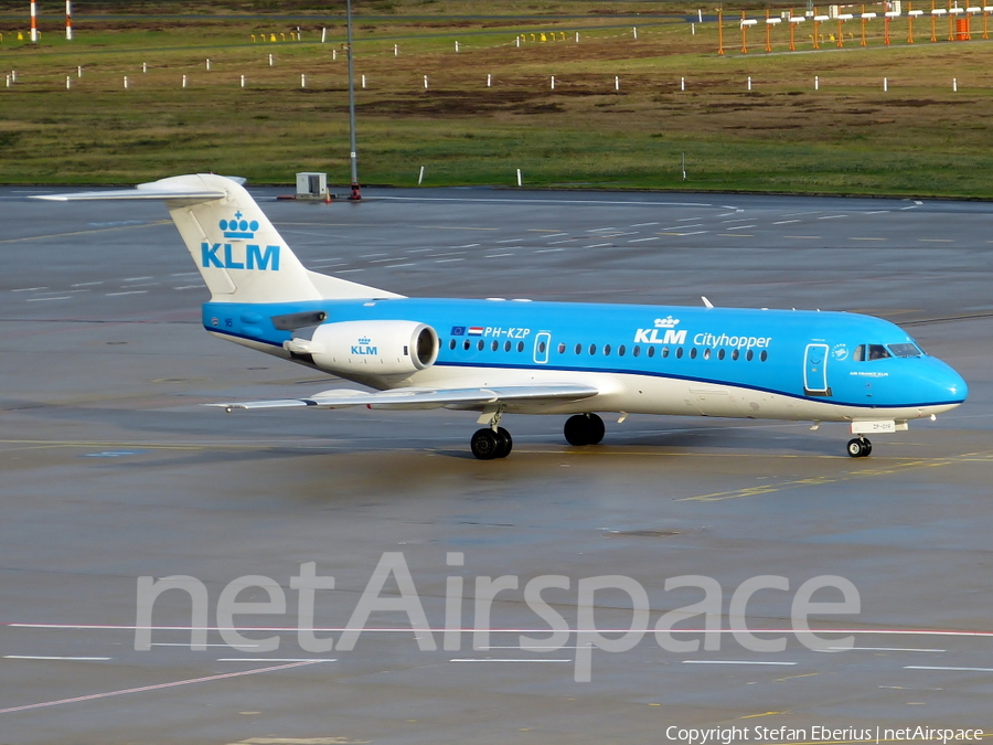 KLM Cityhopper Fokker 70 (PH-KZP) | Photo 420495