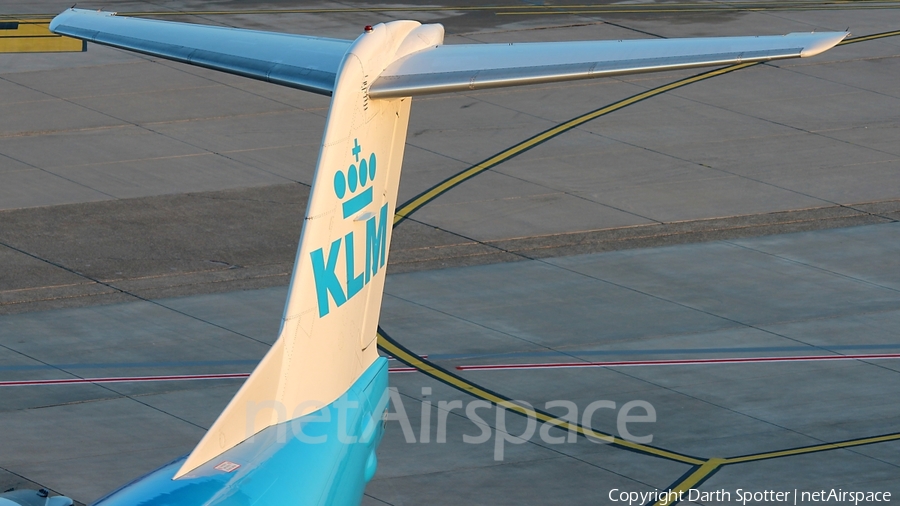 KLM Cityhopper Fokker 70 (PH-KZR) | Photo 209768