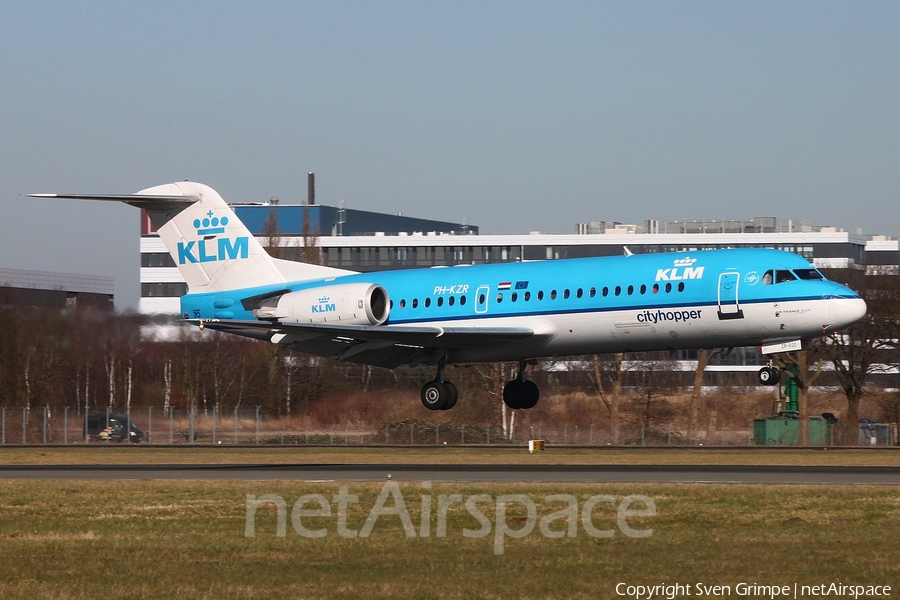 KLM Cityhopper Fokker 70 (PH-KZR) | Photo 69577