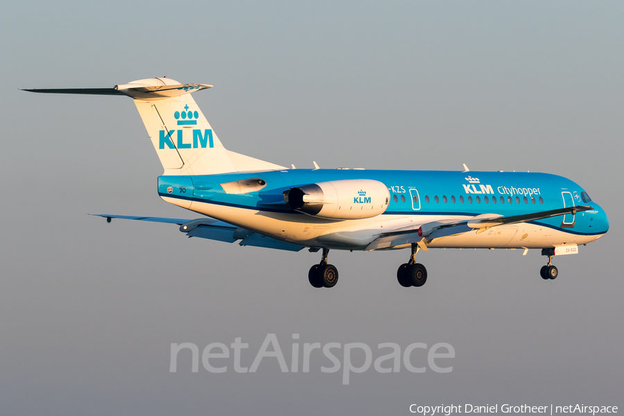 KLM Cityhopper Fokker 70 (PH-KZS) | Photo 255571
