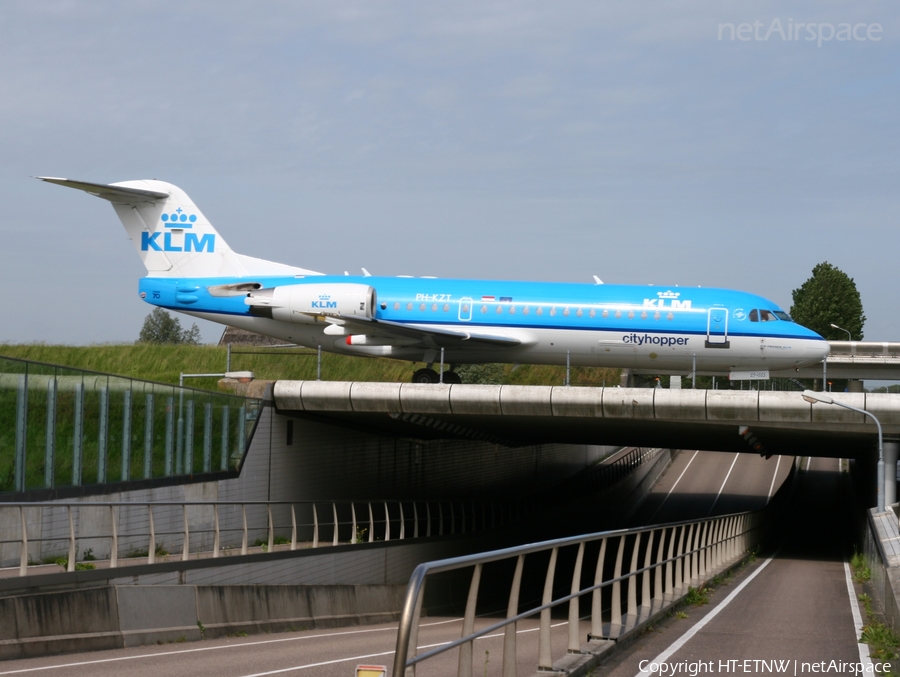 KLM Cityhopper Fokker 70 (PH-KZT) | Photo 8083