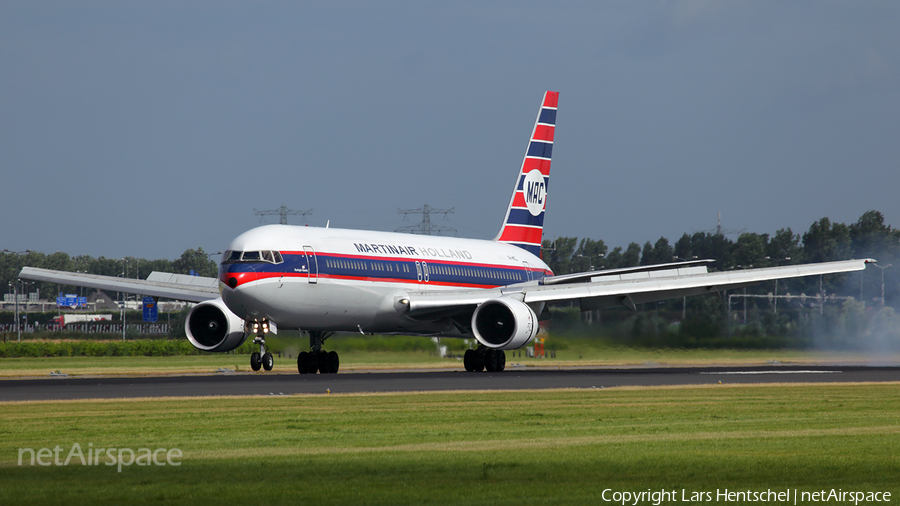 Martinair Boeing 767-31A(ER) (PH-MCL) | Photo 137218