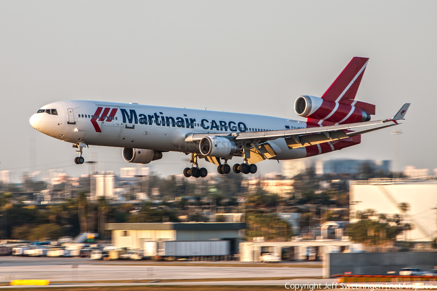 Martinair Cargo McDonnell Douglas MD-11CF (PH-MCP) | Photo 38326