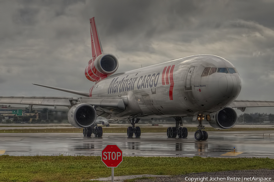 Martinair Cargo McDonnell Douglas MD-11F (PH-MCU) | Photo 102543