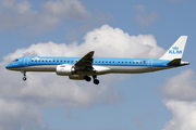 KLM Cityhopper Embraer ERJ-195E2 (ERJ-190-400STD) (PH-NXA) at  Amsterdam - Schiphol, Netherlands