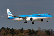 KLM Cityhopper Embraer ERJ-195E2 (ERJ-190-400STD) (PH-NXA) at  Hamburg - Fuhlsbuettel (Helmut Schmidt), Germany