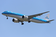 KLM Cityhopper Embraer ERJ-195E2 (ERJ-190-400STD) (PH-NXA) at  Warsaw - Frederic Chopin International, Poland