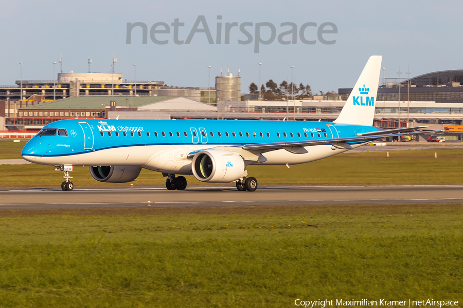 KLM Cityhopper Embraer ERJ-195E2 (ERJ-190-400STD) (PH-NXB) | Photo 521403