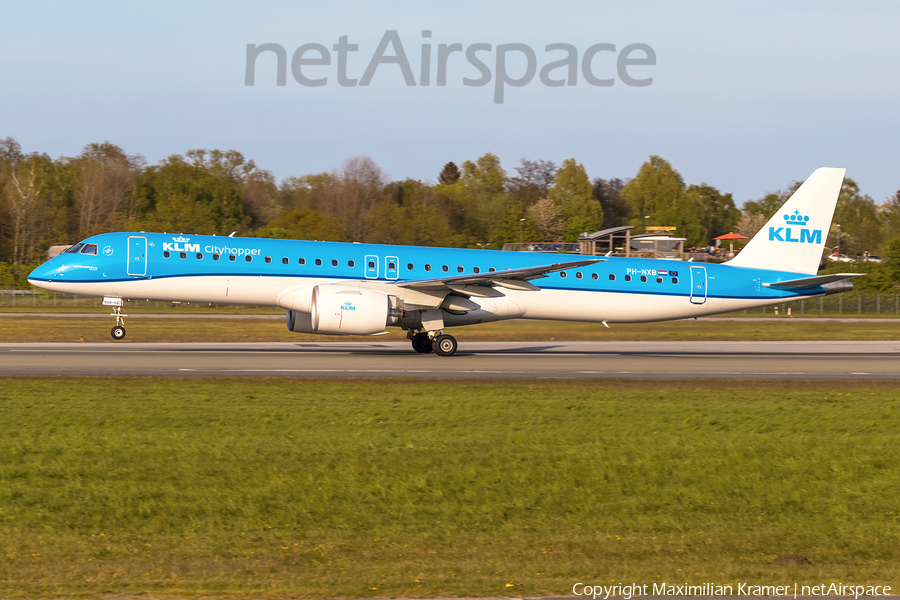KLM Cityhopper Embraer ERJ-195E2 (ERJ-190-400STD) (PH-NXB) | Photo 521404