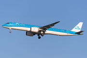 KLM Cityhopper Embraer ERJ-195E2 (ERJ-190-400STD) (PH-NXC) at  Amsterdam - Schiphol, Netherlands