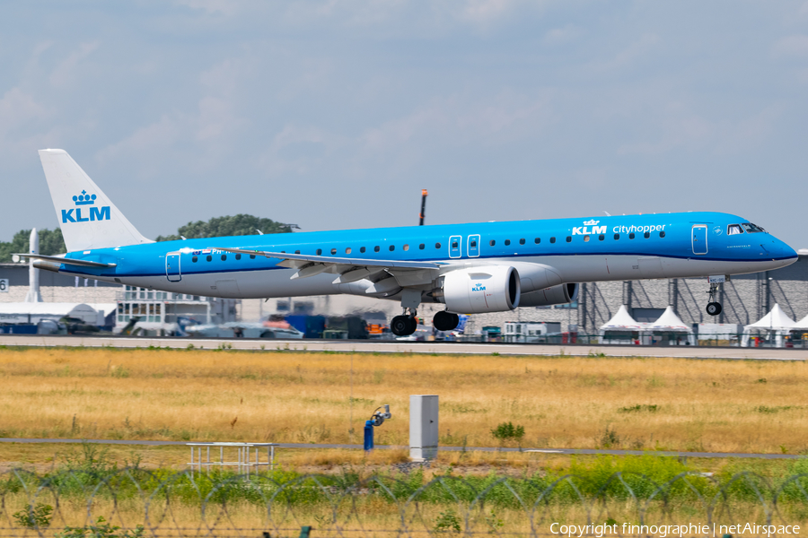 KLM Cityhopper Embraer ERJ-195E2 (ERJ-190-400STD) (PH-NXC) | Photo 514060