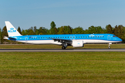 KLM Cityhopper Embraer ERJ-195E2 (ERJ-190-400STD) (PH-NXC) at  Hamburg - Fuhlsbuettel (Helmut Schmidt), Germany