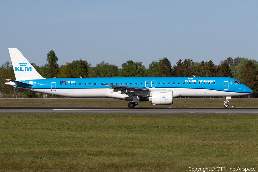 KLM Cityhopper Embraer ERJ-195E2 (ERJ-190-400STD) (PH-NXC) | Photo 507423