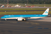 KLM Cityhopper Embraer ERJ-195E2 (ERJ-190-400STD) (PH-NXC) at  Hamburg - Fuhlsbuettel (Helmut Schmidt), Germany