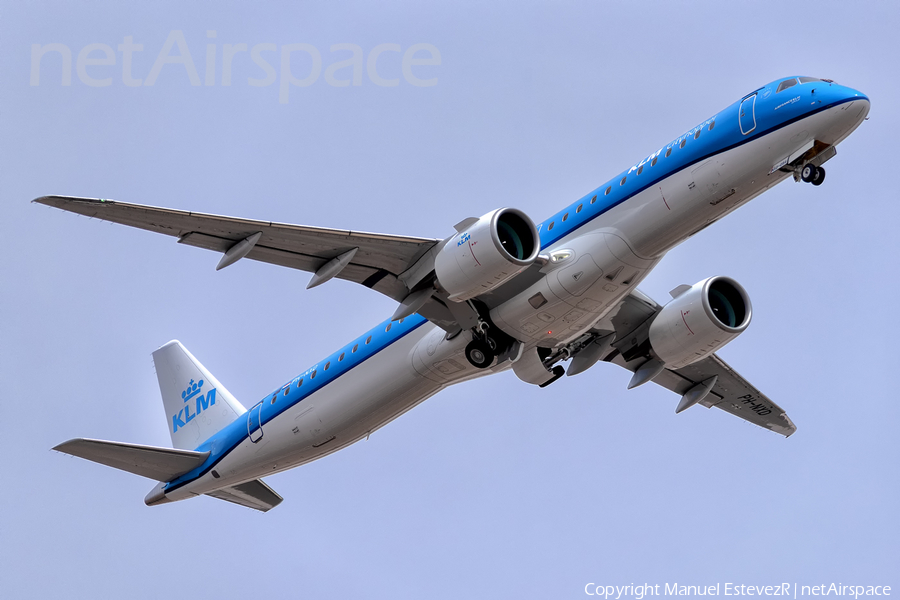 KLM Cityhopper Embraer ERJ-195E2 (ERJ-190-400STD) (PH-NXD) | Photo 447809