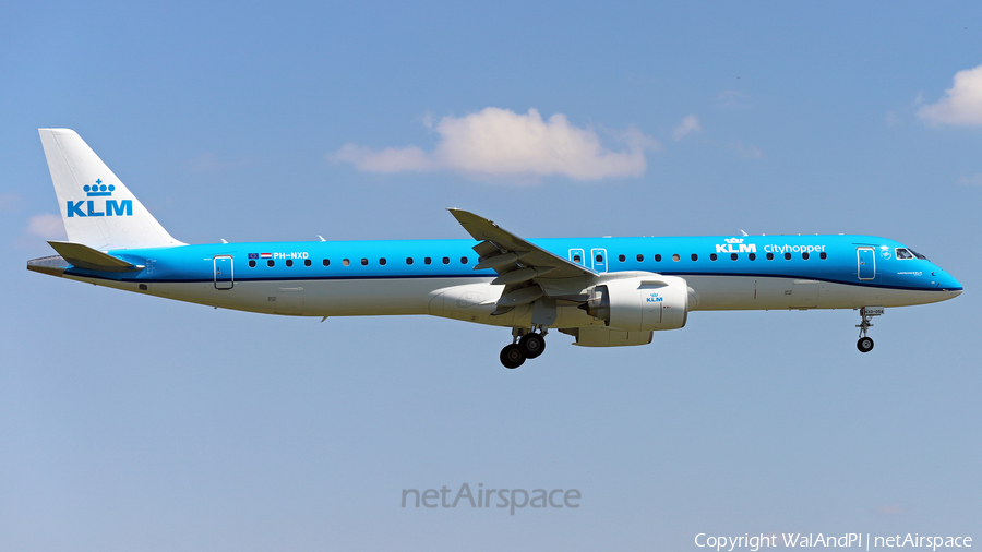 KLM Cityhopper Embraer ERJ-195E2 (ERJ-190-400STD) (PH-NXD) | Photo 454335