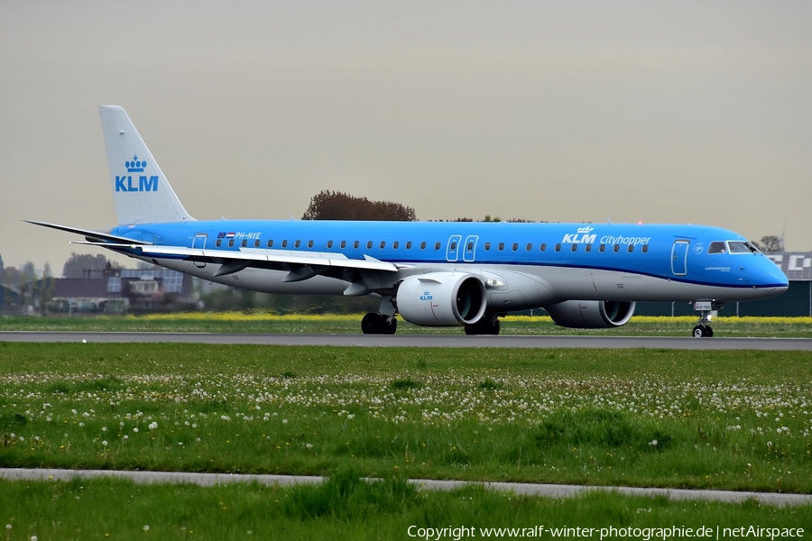KLM Cityhopper Embraer ERJ-195E2 (ERJ-190-400STD) (PH-NXE) | Photo 570497