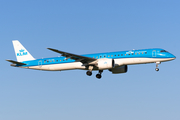 KLM Cityhopper Embraer ERJ-195E2 (ERJ-190-400STD) (PH-NXG) at  Amsterdam - Schiphol, Netherlands