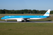 KLM Cityhopper Embraer ERJ-195E2 (ERJ-190-400STD) (PH-NXG) at  Hamburg - Fuhlsbuettel (Helmut Schmidt), Germany