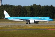 KLM Cityhopper Embraer ERJ-195E2 (ERJ-190-400STD) (PH-NXG) at  Hamburg - Fuhlsbuettel (Helmut Schmidt), Germany
