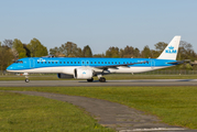 KLM Cityhopper Embraer ERJ-195E2 (ERJ-190-400STD) (PH-NXG) at  Hamburg - Fuhlsbuettel (Helmut Schmidt), Germany