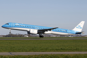 KLM Cityhopper Embraer ERJ-195E2 (ERJ-190-400STD) (PH-NXH) at  Amsterdam - Schiphol, Netherlands