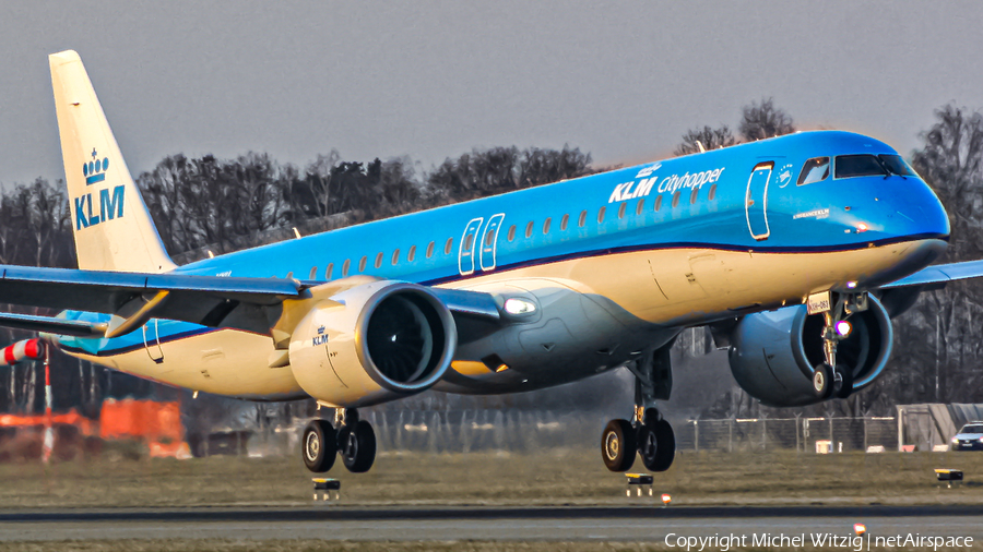 KLM Cityhopper Embraer ERJ-195E2 (ERJ-190-400STD) (PH-NXH) | Photo 506669