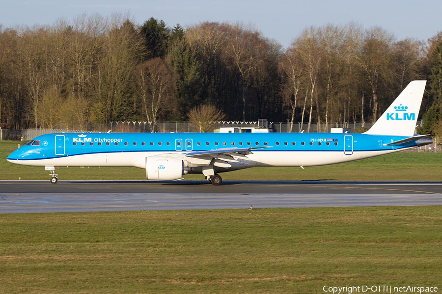 KLM Cityhopper Embraer ERJ-195E2 (ERJ-190-400STD) (PH-NXH) | Photo 563120