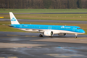 KLM Cityhopper Embraer ERJ-195E2 (ERJ-190-400STD) (PH-NXH) at  Hamburg - Fuhlsbuettel (Helmut Schmidt), Germany