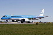 KLM Cityhopper Embraer ERJ-195E2 (ERJ-190-400STD) (PH-NXI) at  Amsterdam - Schiphol, Netherlands