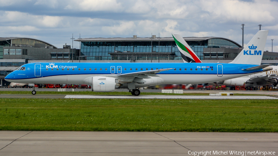 KLM Cityhopper Embraer ERJ-195E2 (ERJ-190-400STD) (PH-NXI) | Photo 517127