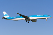 KLM Cityhopper Embraer ERJ-195E2 (ERJ-190-400STD) (PH-NXJ) at  Amsterdam - Schiphol, Netherlands