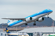 KLM Cityhopper Embraer ERJ-195E2 (ERJ-190-400STD) (PH-NXK) at  Tenerife Sur - Reina Sofia, Spain