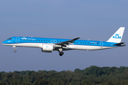 KLM Cityhopper Embraer ERJ-195E2 (ERJ-190-400STD) (PH-NXL) at  Hamburg - Fuhlsbuettel (Helmut Schmidt), Germany