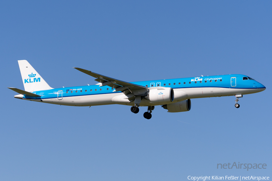 KLM Cityhopper Embraer ERJ-195E2 (ERJ-190-400STD) (PH-NXM) | Photo 673986