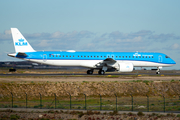 KLM Cityhopper Embraer ERJ-195E2 (ERJ-190-400STD) (PH-NXO) at  Tenerife Sur - Reina Sofia, Spain