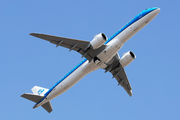 KLM Cityhopper Embraer ERJ-195E2 (ERJ-190-400STD) (PH-NXP) at  Tenerife Sur - Reina Sofia, Spain
