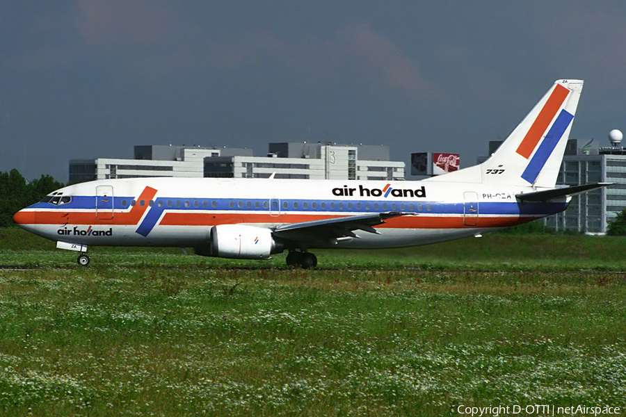Air Holland Boeing 737-3L9 (PH-OZA) | Photo 151397