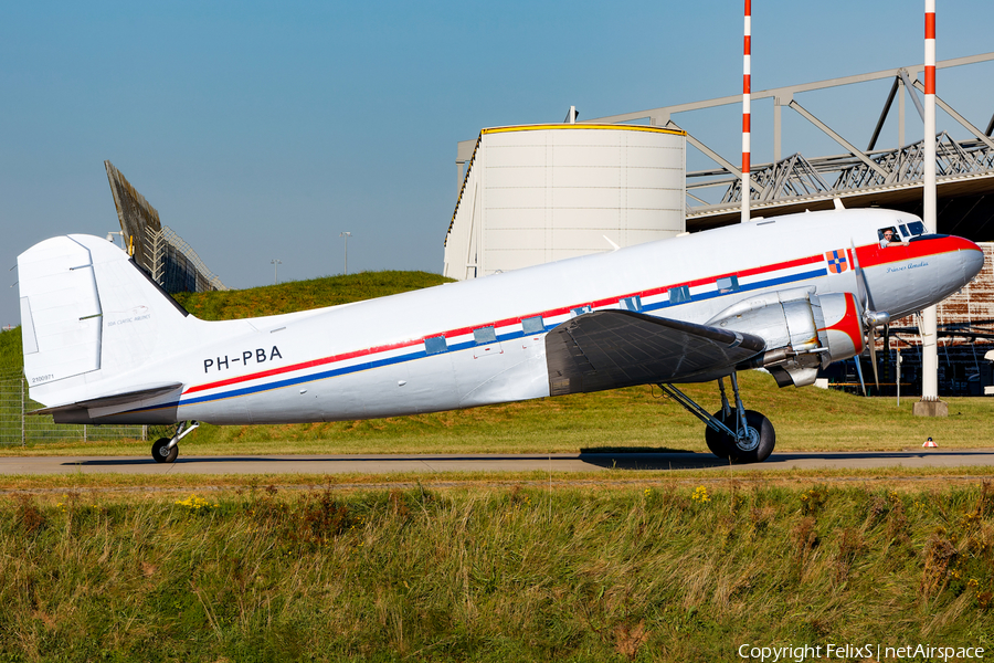 DDA Classic Airlines Douglas C-47A Skytrain (PH-PBA) | Photo 587931